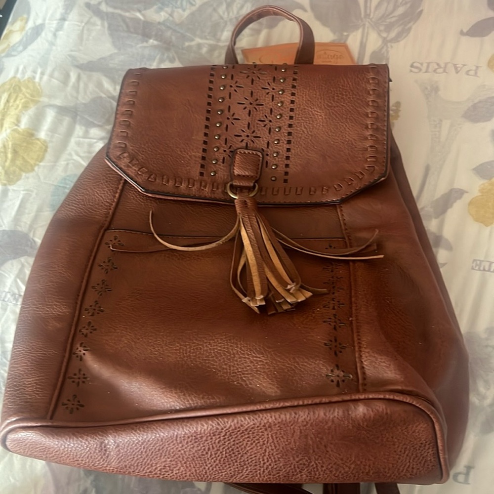 Vintage, Vegan Brown Leather bag with 1 big pouch and 2 secret pockets